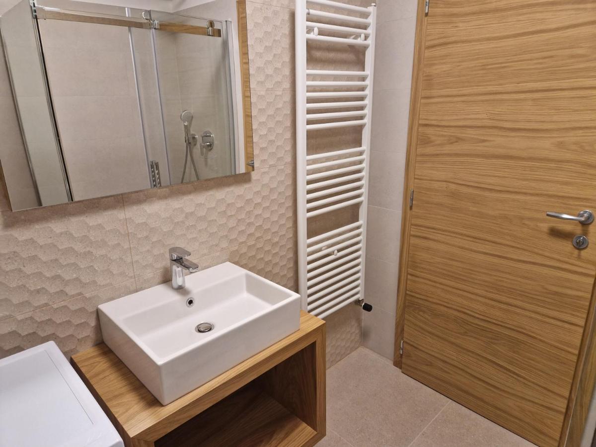 Apartments Cerovic Malinska Kültér fotó