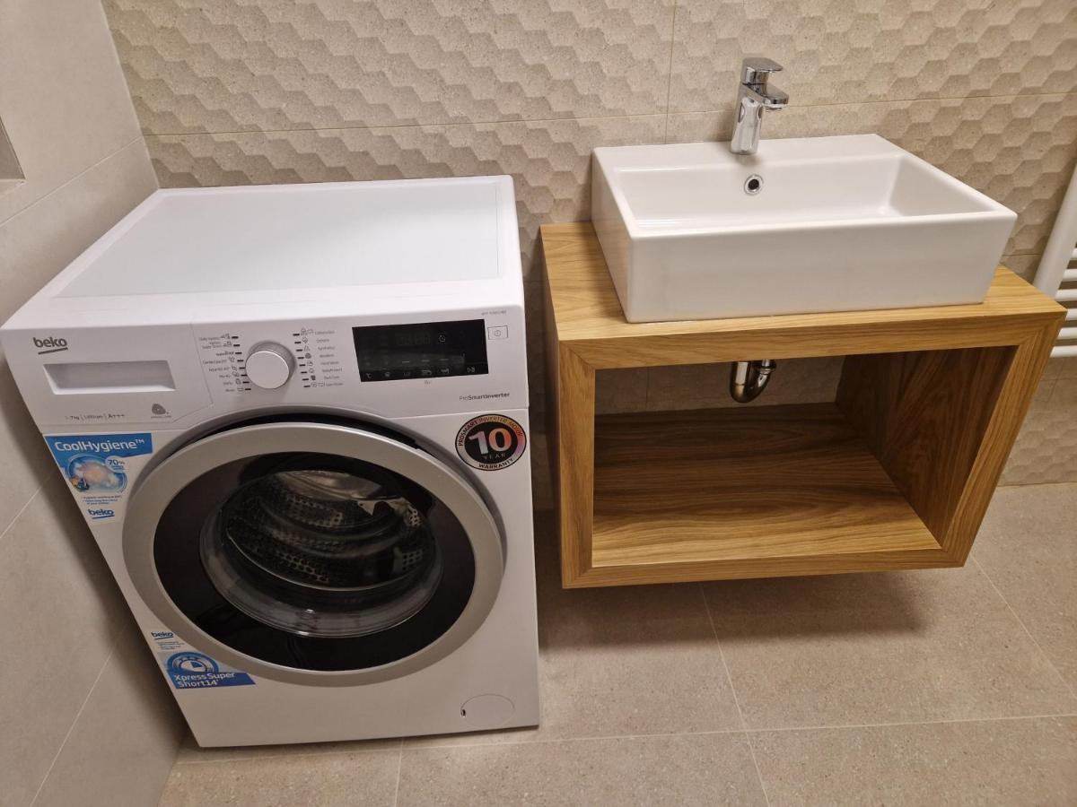 Apartments Cerovic Malinska Kültér fotó