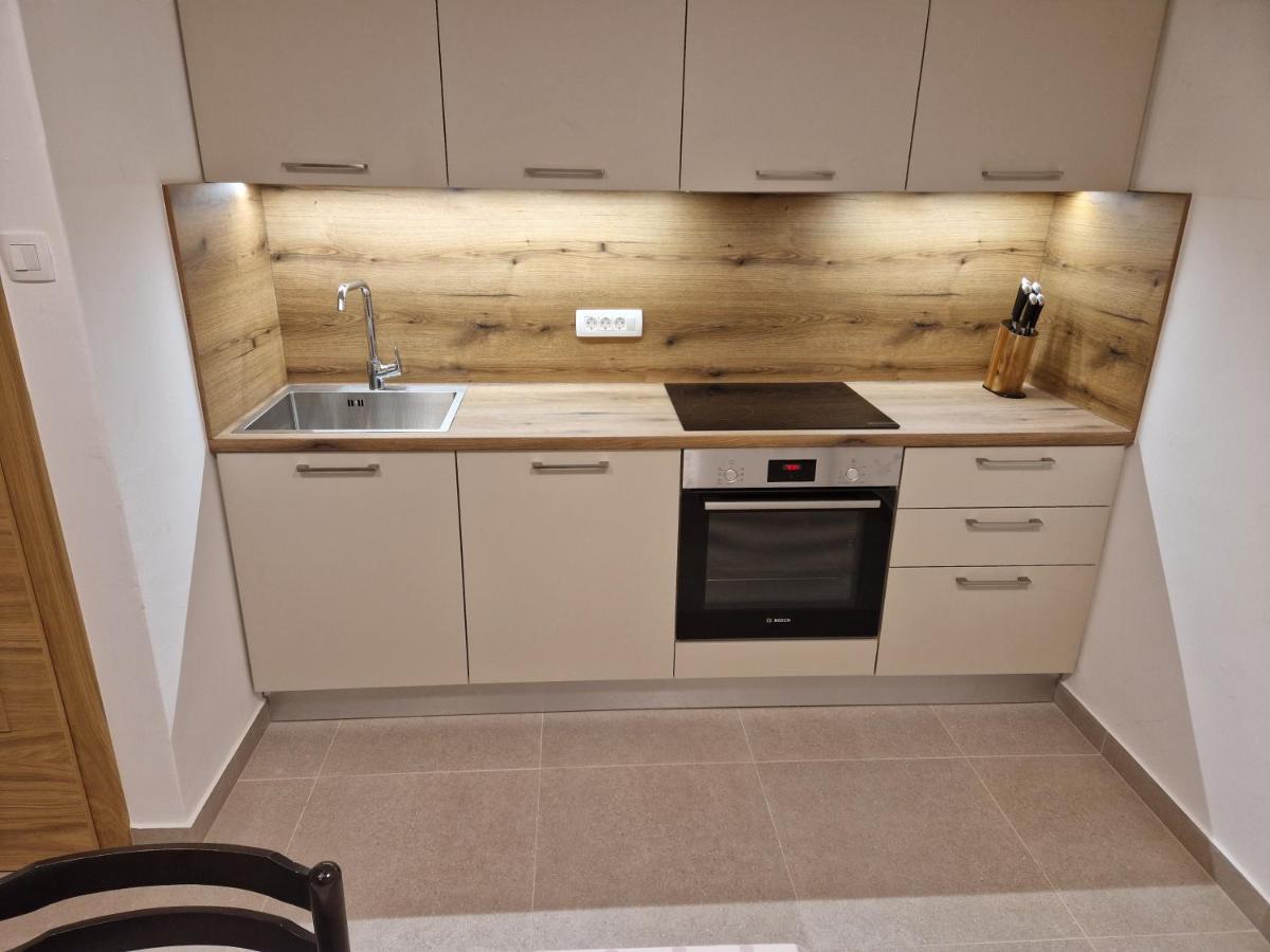 Apartments Cerovic Malinska Kültér fotó