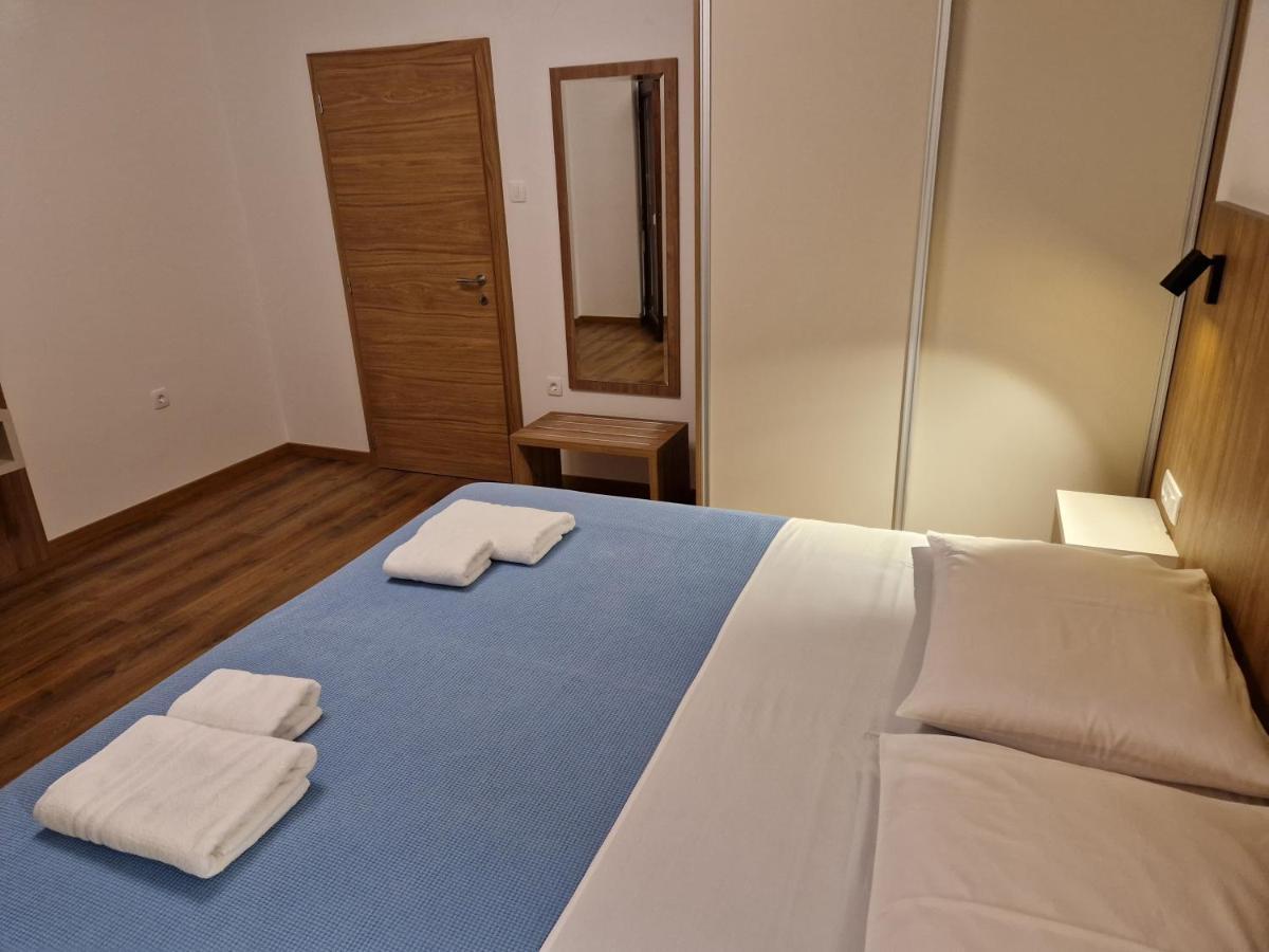 Apartments Cerovic Malinska Kültér fotó