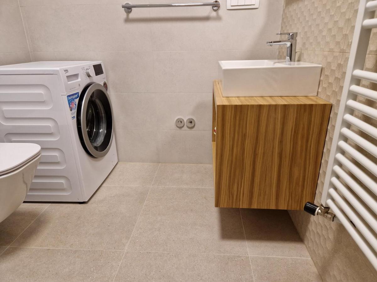 Apartments Cerovic Malinska Kültér fotó