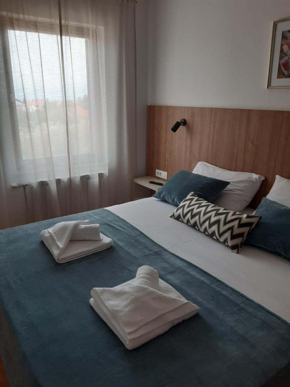 Apartments Cerovic Malinska Kültér fotó